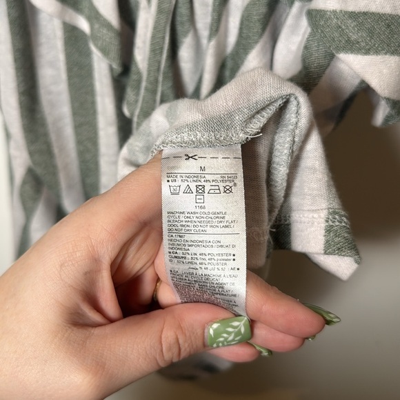 Old Navy Womens Linen Blend Stripped Ruffle Front Tank Top Beach Summer Lounge M - Picture 5 of 9